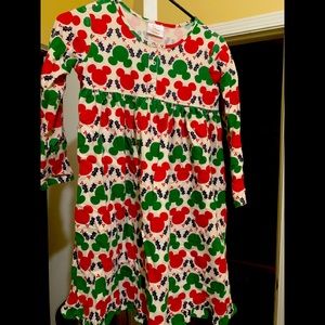 Hanna Anderson night gown. Size 140. Age 10. Perfect for the holidays.